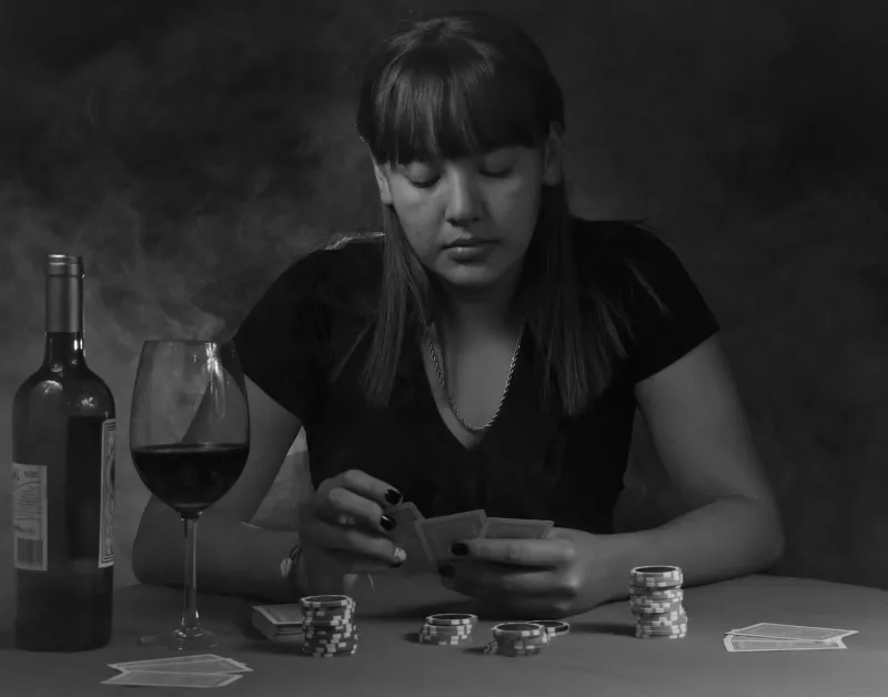 Your Brain Is Lying to You: The Hidden Mental Traps That Make Casino Games Feel Beatable